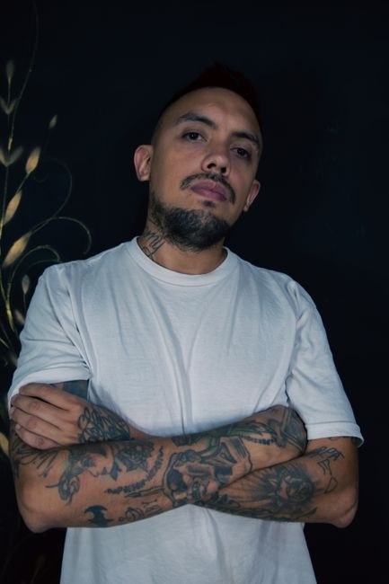 Retrato de Iker Vázquez, tatuador de Realismo & Retrato